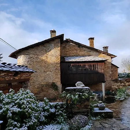 Летний дом As Casas Do Retratista Adults Only *