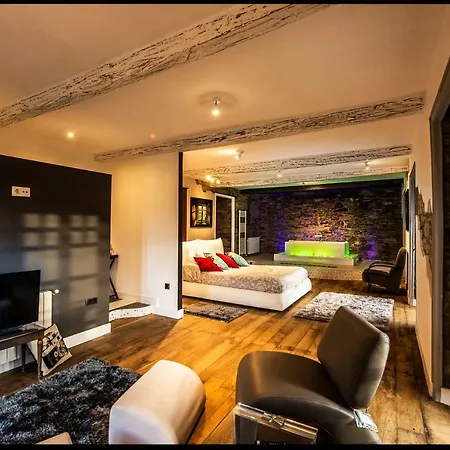As Casas Do Retratista Adults Only * Пуэнте-Нуэво